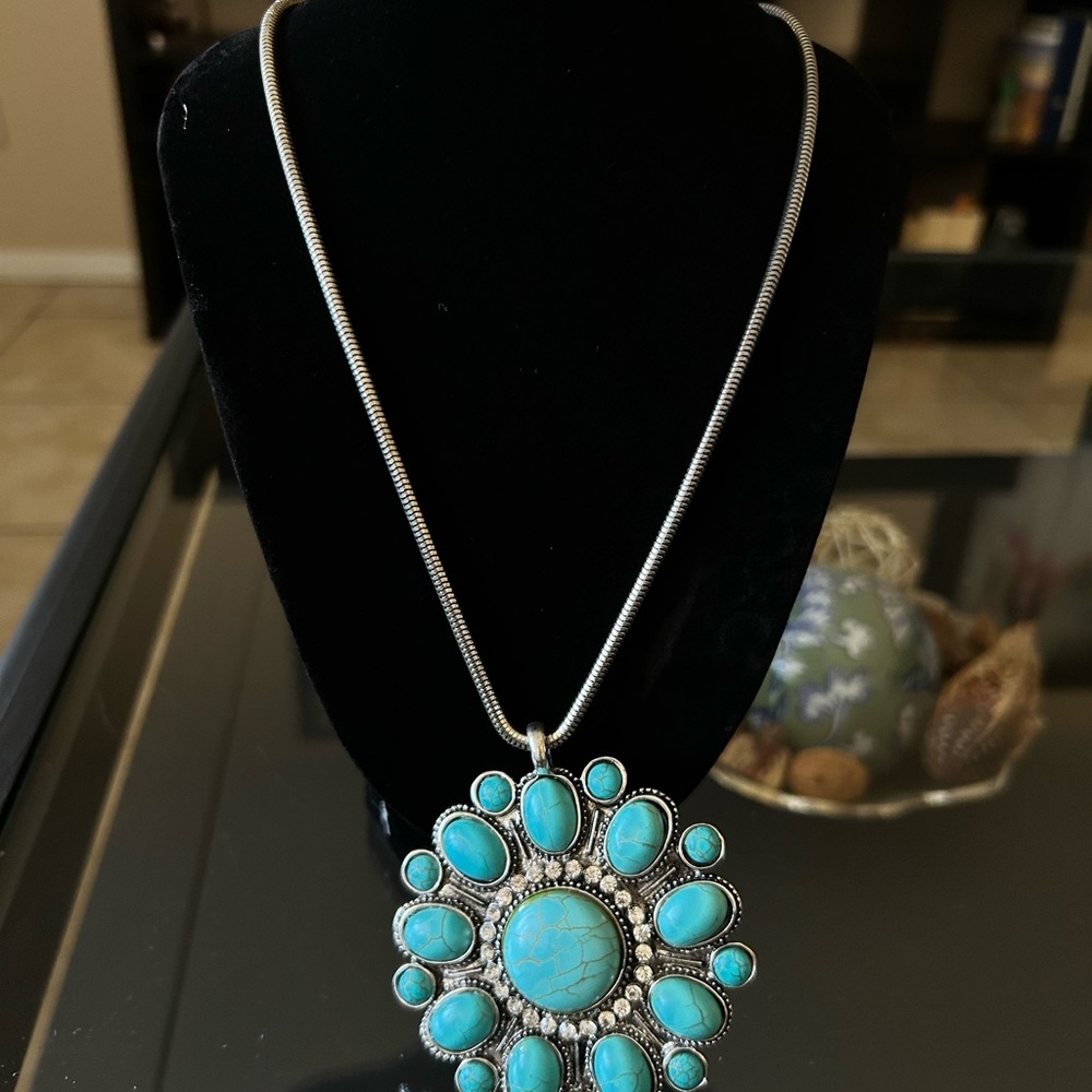 Turquoise Silver Pendant Necklace